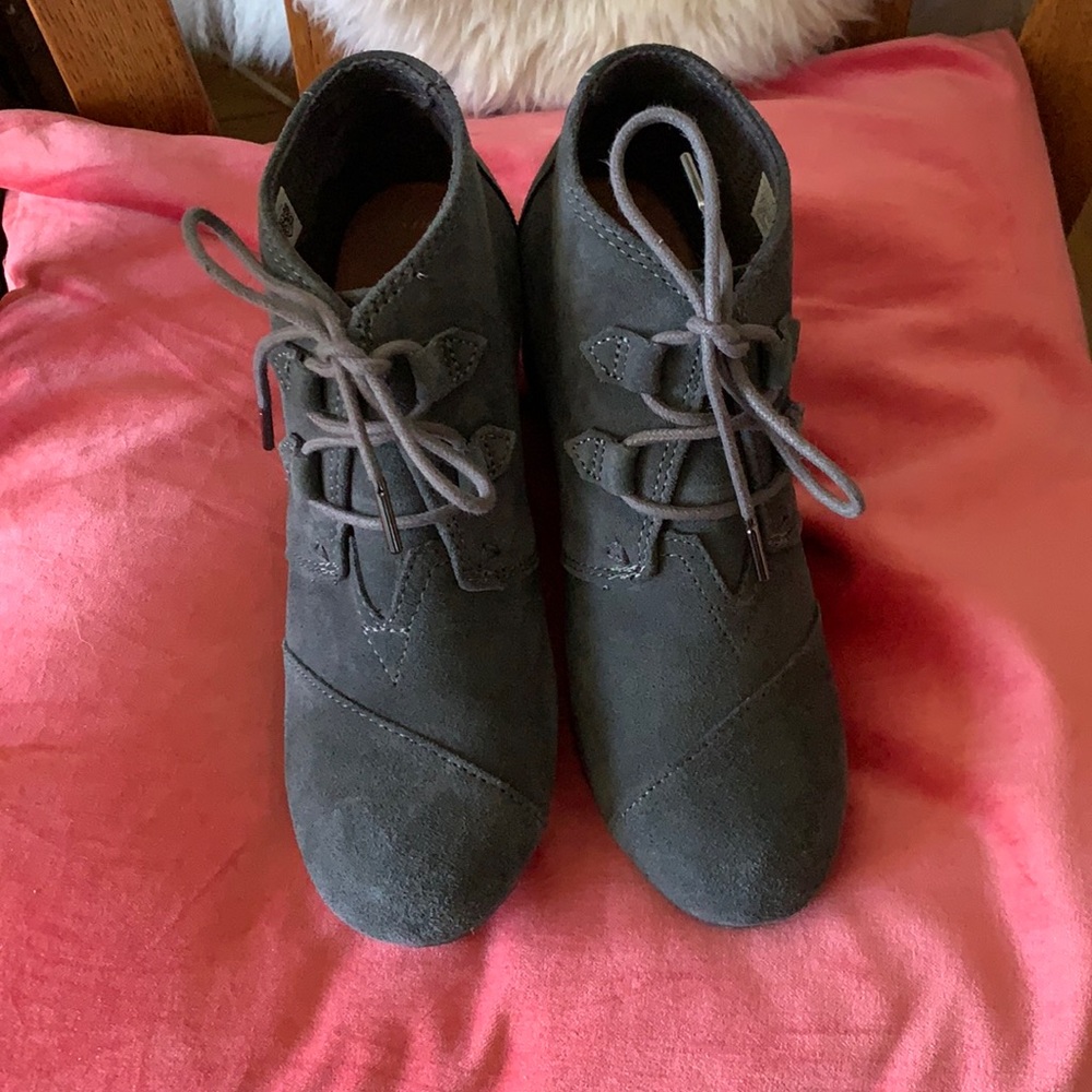 Classic Toms Desert Boots